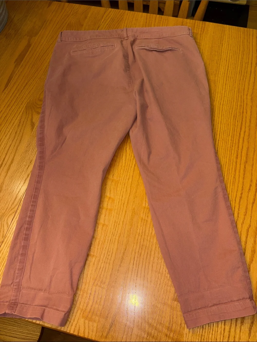 Old Navy Women's Cropped Straight Pants - Mauve Pink/Rust